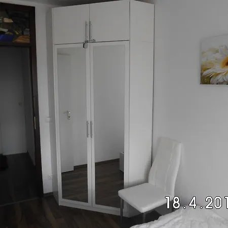 Johanna Apartment *
